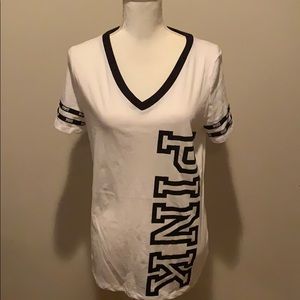 VS PINK V-Neck T-Shirt